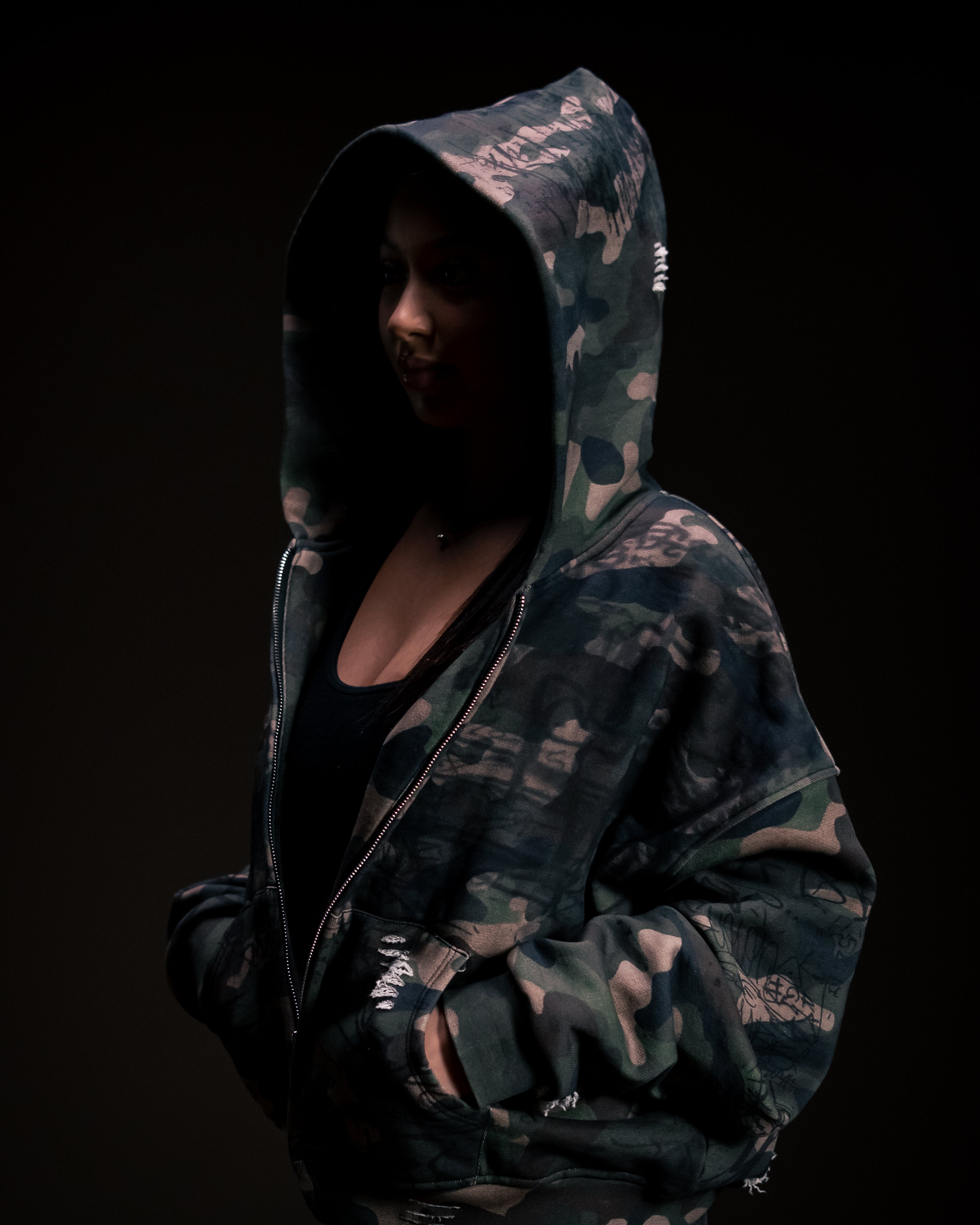 Verde Noir Zip Up